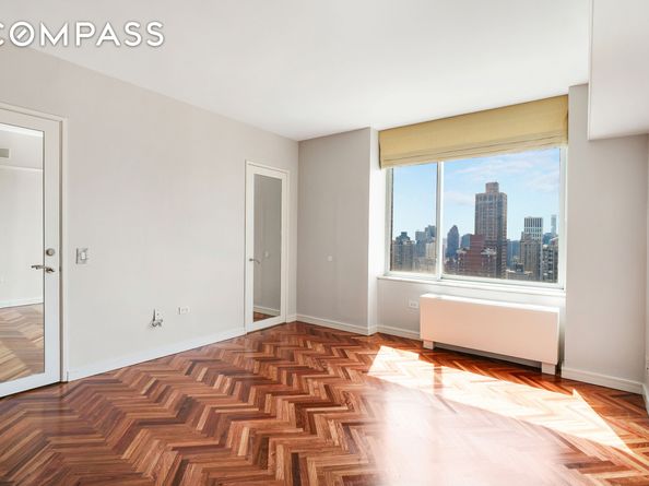360 East 88th Street 34A, New York NY 10128