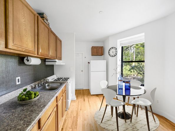 268 East 4th Street 1A, New York NY 10009