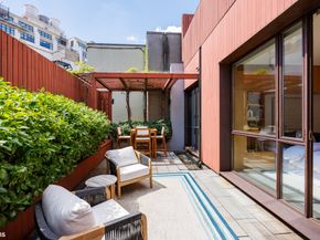 42 Downing Street, New York NY 10014