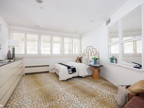 42 Downing Street, New York NY 10014