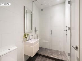 290 West Street 3A, New York NY 10013