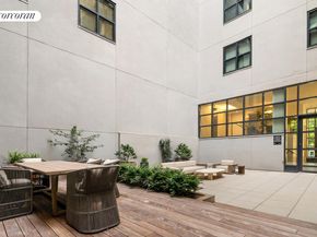 290 West Street 3A, New York NY 10013