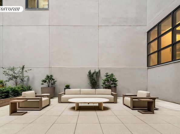 290 West Street 3A, New York NY 10013