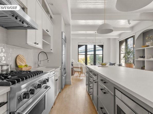 30 Main Street 3B, Brooklyn NY 11201