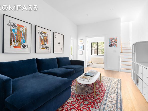 77 Bleecker Street 123E, New York NY 10012