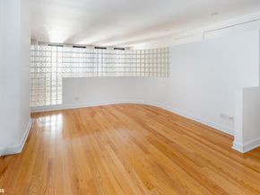 56 Pine Street 10G, New York NY 10005