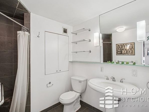 175 East 2nd Street 3/4A, New York NY 10009