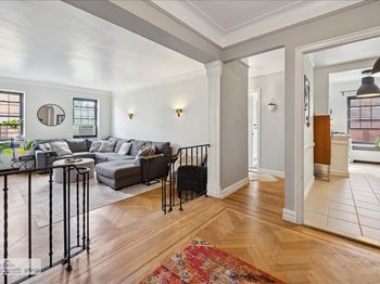 50 Park Terrace W