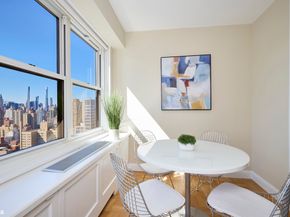 60 East End Avenue 41A, New York NY 10028
