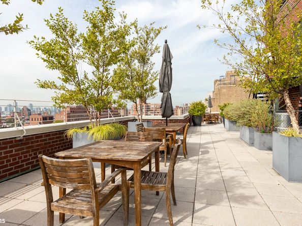 105 West 13th Street 15B, New York NY 10011