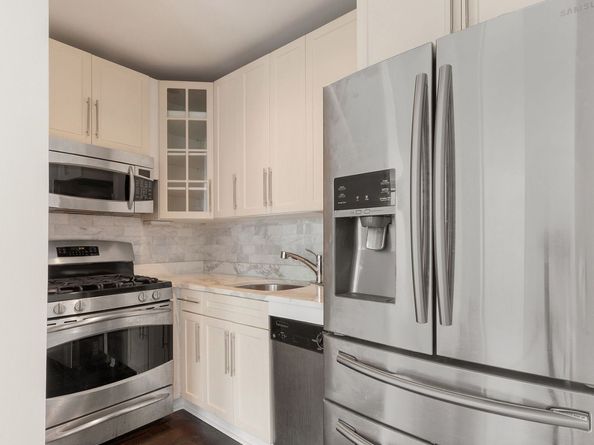 555 Lenox Avenue 3F, New York NY 10030