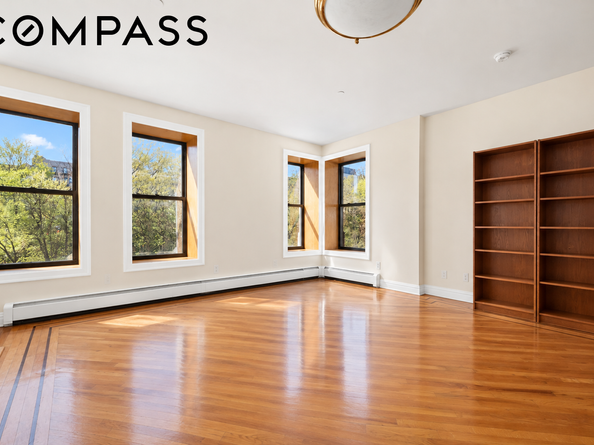 370 St Nicholas Avenue PH5B, New York NY 10027