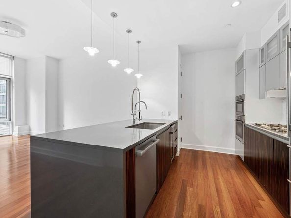 243 West 60th Street 2B, New York NY 10023
