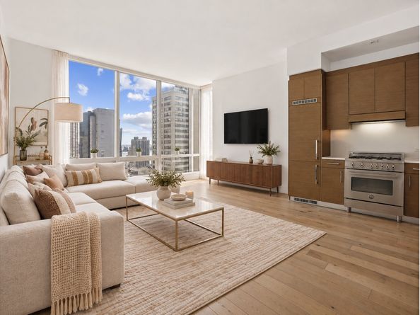 325 Lexington Avenue 24D, New York NY 10016