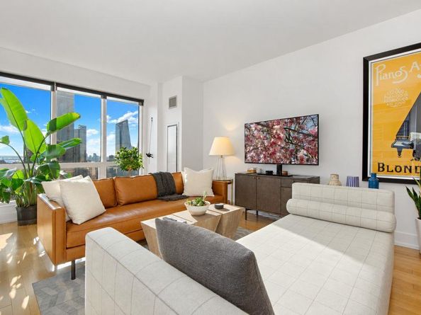350 West 42nd Street 36E, New York NY 10036