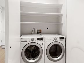 301 East 50th Street 17B, New York NY 10022