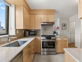 190 East 72nd Street 27D, New York NY 10021