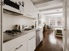 433 West 34th Street 6E, New York NY 10001