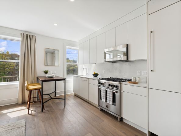 148-09 Northern Boulevard 2J, Queens NY 11354