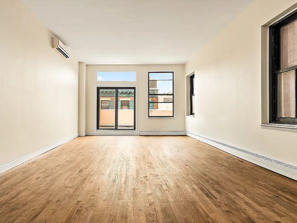 264 Water Street PH7A, New York NY 10038