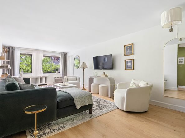 85 8th Avenue 3F, New York NY 10011