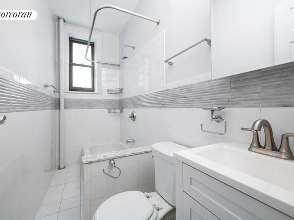 45-16 39th Place, Queens NY 11104
