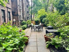204 East 90th Street 4E, New York NY 10128