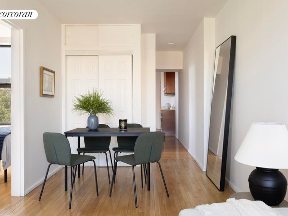 610 East 5th Street 17, New York NY 10009