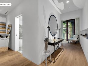 325 West Broadway 2A, New York NY 10013