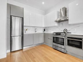 5-26 47th Avenue 2A, Queens NY 11101