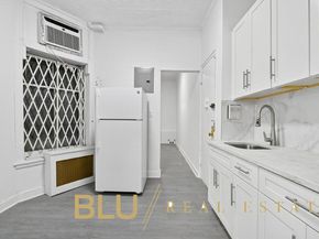 349 West Broadway 4, New York NY 10013