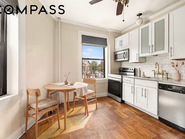 400 Lincoln Place 2B, Brooklyn NY 11238