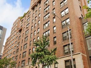 319 East 50th Street 9E, New York NY 10022