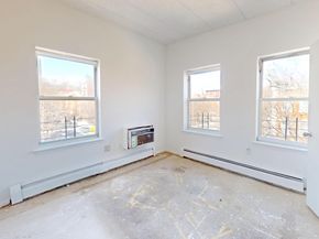 298 West 137th Street D, New York NY 10030