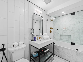 50 Clinton Street 1A, New York NY 10002