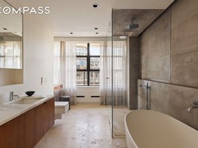 456 West 19th Street PHH, New York NY 10011