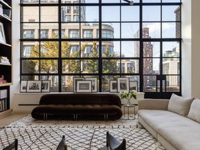 456 West 19th Street PHH, New York NY 10011