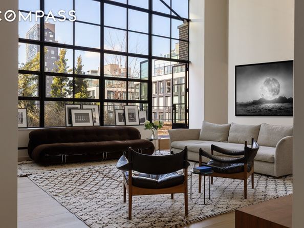 456 West 19th Street PHH, New York NY 10011