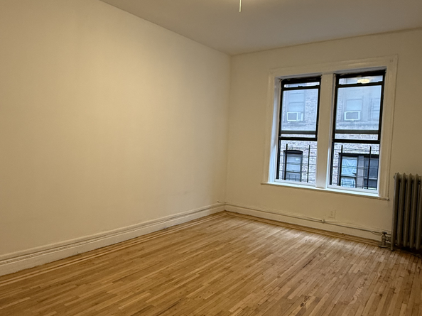 2156 Cruger Avenue 3B, Bronx NY 10462