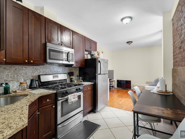 41-11 28th Avenue 1, Queens NY 11103