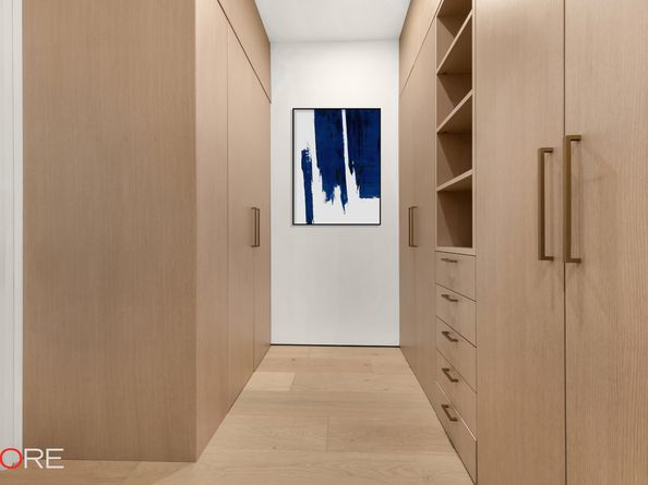 252 Seventh Avenue 6U, New York NY 10001