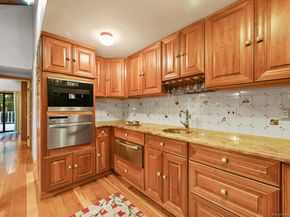 198 Steep Hill Road, Weston CT 06883