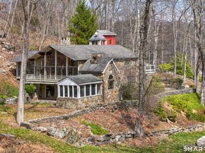 198 Steep Hill Road, Weston CT 06883