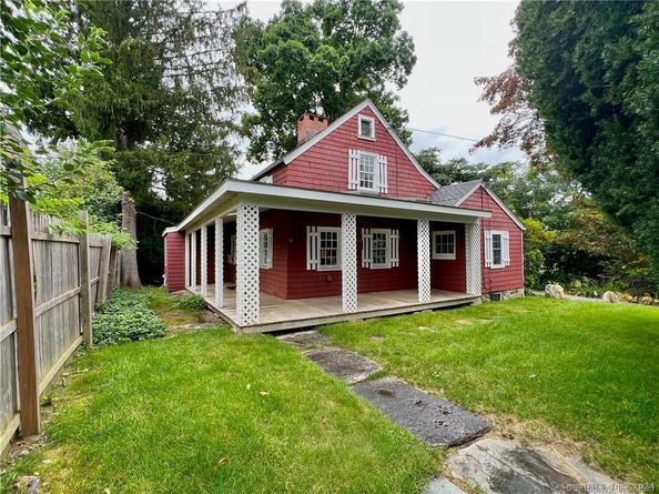 18 Oaklawn Avenue, Stamford CT 06905