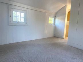18 Oaklawn Avenue, Stamford CT 06905
