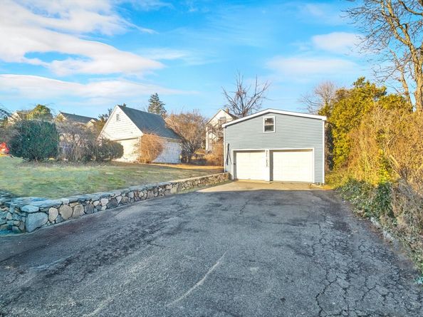 49 Plymouth Road, Stamford CT 06906