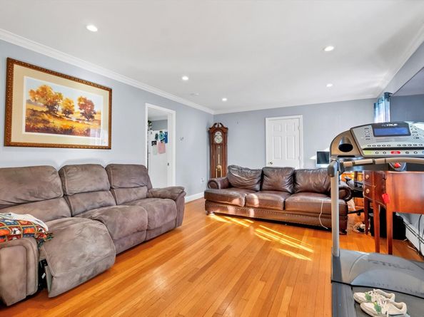 49 Plymouth Road, Stamford CT 06906