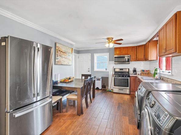49 Plymouth Road, Stamford CT 06906