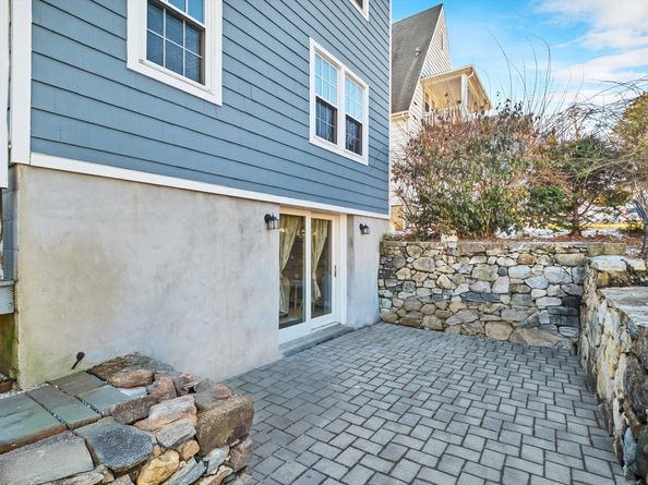 49 Plymouth Road, Stamford CT 06906