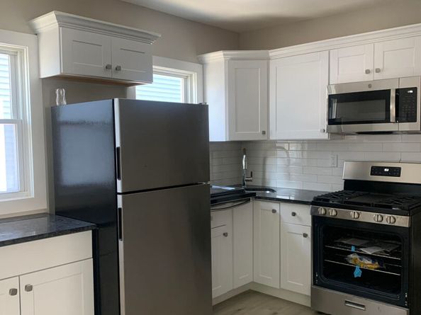 28-30 Wilmot Place, Bridgeport CT 06607